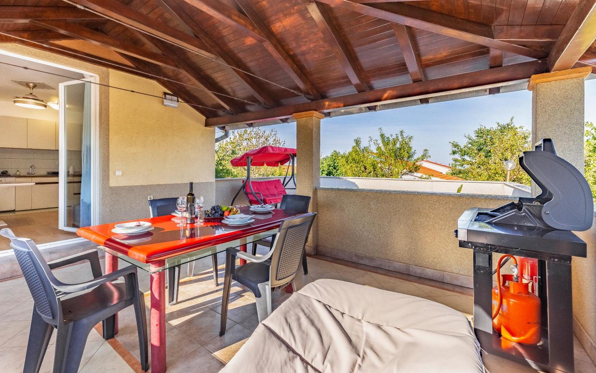 All Seasons Apartment Pula Bagian luar foto