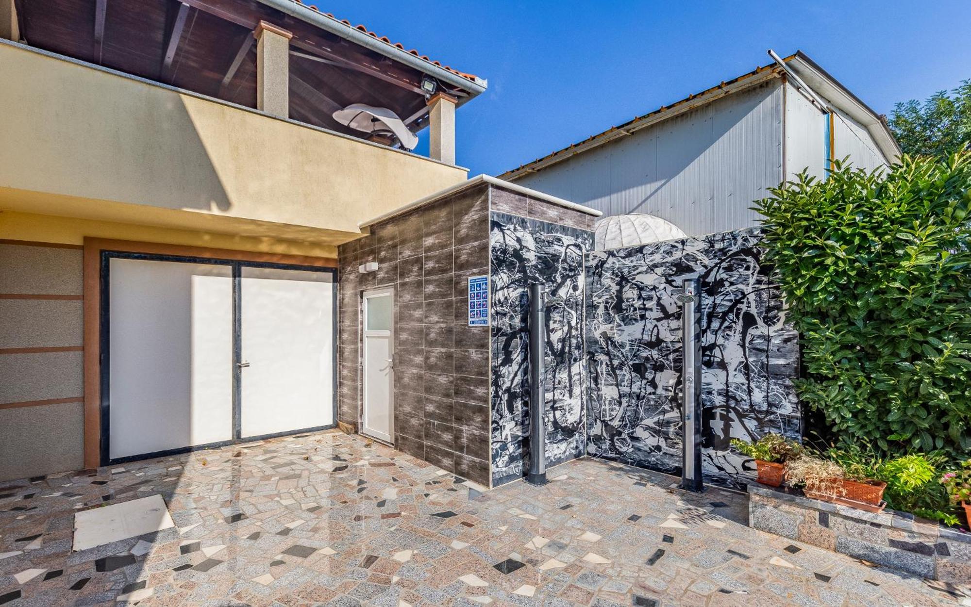All Seasons Apartment Pula Bagian luar foto